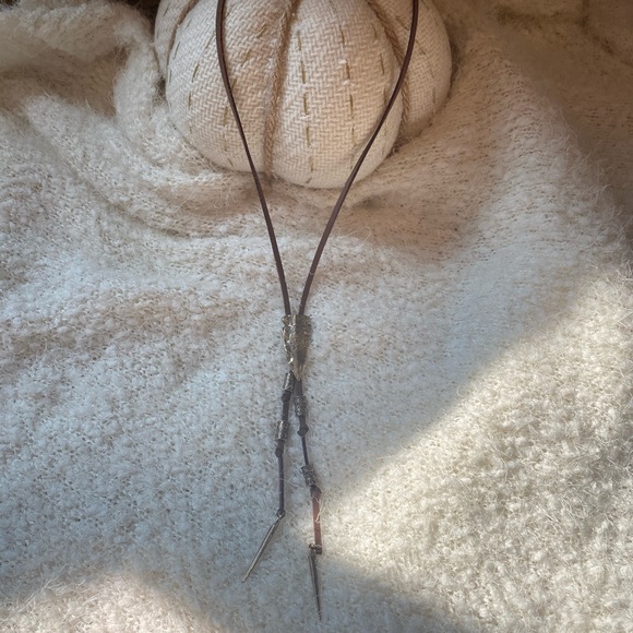 ⚪️ 2/$10! Unique necklace! - Picture 2 of 4